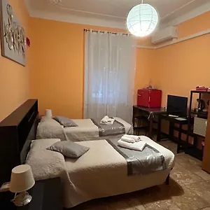 A Casa Di Lou Nocleg ze śniadaniem